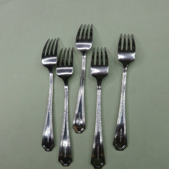Wallace Arlington Lot of 14 Soup 4 Salad Forks 5 Knives 1 Teaspoon Serving - Picture 10 of 12